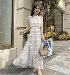 snidel sustainableフリルプリーツワンピース　0