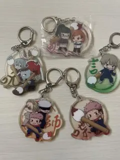 呪術廻戦 アクリルキーホルダー5個セット＋シールほか