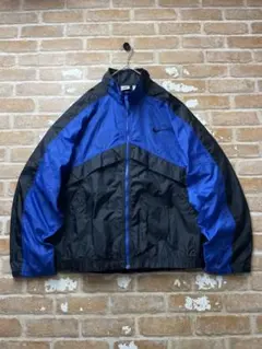 90s NIKE ナイキ　ナイロンジャケット　刺繍　青　黒　バックプリント　古着