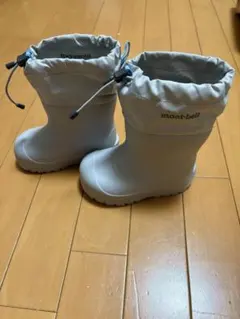 mont-bell モンベル　ローガンブーツ　スノーブーツ　長靴