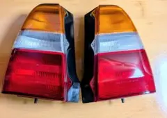 コンフォート 純正 YXS10他テールランプ 左右セット コンフォート 純正 YXS10他テールランプ 左右セット - メルカリ