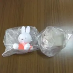 ガチャガチャ　ミッフィー•ライト 2個セット