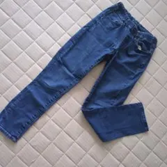 UNIQLO ダークブルースリムフィットパンツ 140