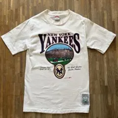 90s USA製 MLB ヤンキース Tシャツ NUTMEG L