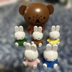 Item thumbnail for item 2bdc05fe-b5c6-4751-9daf-ef00f5a68d14