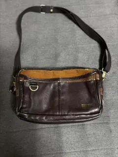 MOUSTACHE ムスタッシュ ショルダーバッグ ブラウンのサムネイル