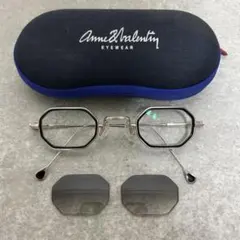 Item thumbnail for item 46597b1b-1bf5-4188-a129-6c74a192987a