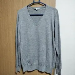 UNIQLO グレー Vネックセーター XL