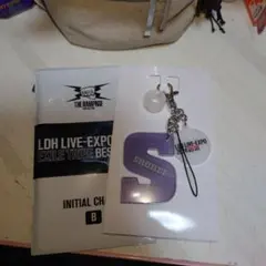 25572THE RAMPAGE　浦川翔平さんイニシャルチャームキーホルダー新品