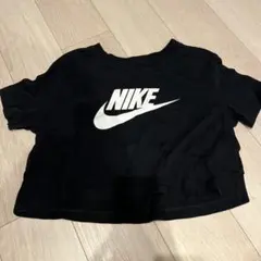 NIKE ブラック クロップドTシャツ