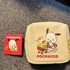 サンリオ　ポーチ（ポチャッコ 大好きピーちゃんズ）