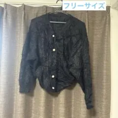ファー風黒カーディガン パールボタン付き