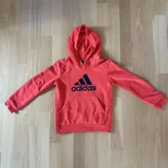 adidas フード付きトレーナー 130cm オレンジ