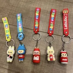新春特典！海外大人気ラブブCoca-Colaキャラクターキーホルダー5個セット