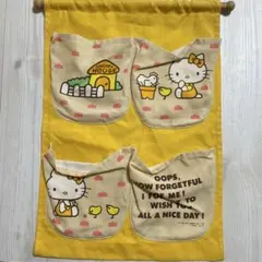 サンリオ　ハローキティ　ウォールポケット