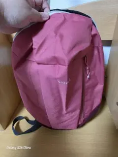 QUECHUA リュックサック ピンク