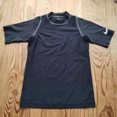 NIKE キッズ ラッシュガード 150