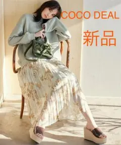 ココディール　　フラワープリーツスカート