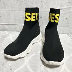 DIESEL ハイカットスニーカー ブラック/ホワイト