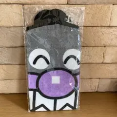 新品未開封‼️バイキンマン　ハンドタオルのサムネイル
