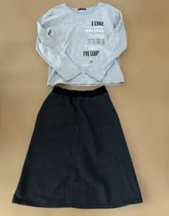 U.R.S. グレー長袖トップスとダークグレースカート 2枚セット