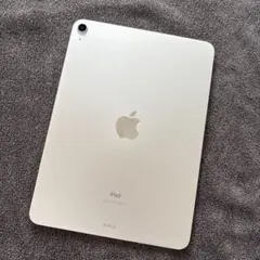 iPad Air 第4世代 64 GB シルバー　箱/ケース/フィルム付き