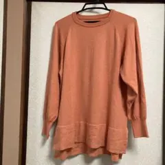 オレンジ 長袖 ニット トップス　CLOCHEのサムネイル
