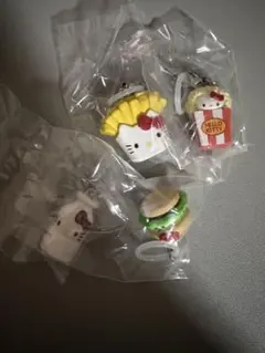 ハローキティ　アメリカンデザイン　めじるしアクセサリー　セミコンプセット