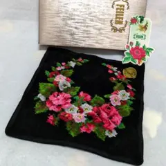 ✨️新品✨️FEILER フェイラー 花柄 リース 薔薇 ハンカチ 黒