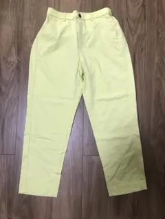 セシール　ライトグリーン　黄緑　Mサイズ　パンツ　夏　春のサムネイル