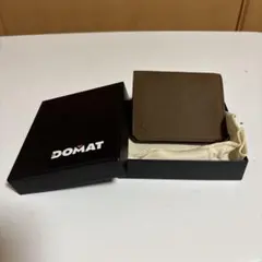 DOMAT 二つ折り財布 ブラウン