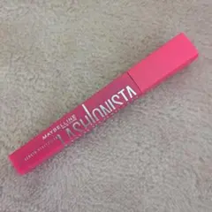 MAYBELLINE LASHONISTA マスカラ オリーブブラック