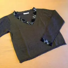 カワイオカダ チェック柄 vネック 長袖ニット セーター 可愛い 袖チェック 茶