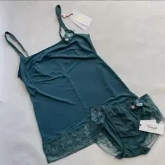 トリンプ　ゴールドレーベル　高級ライン　キャミソール　ショーツ　90/M