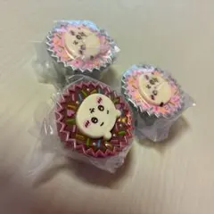 ちいかわ　手作りおやつチャーム　平成女児チョコ　ちいかわ　ラッコ