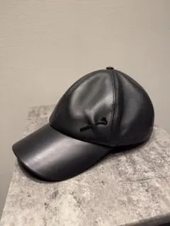 【新品未使用】Louis Vuitton ブラック レザー ピンキャップのサムネイル