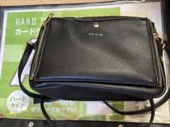 リアレア クルア 回転式 ミニミニショルダー 痛バッグ