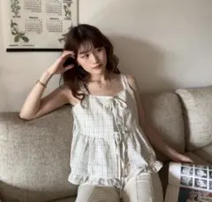 nugu daisy チェックリボンスリーブレスブラウス ヒナミル