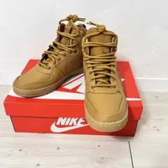 NIKE コートボロー MID 26.5 ハイカット　ウインターシューズ試着のみ