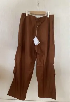 a*h様 新品未使用タグ付きTUKI原田服飾研究所ワークパンツbrownサイズ2のサムネイル