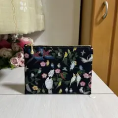 タイハクオウム　ハシビロコウ　オカメインコ　ベニコンゴウインコ　ミニポーチ