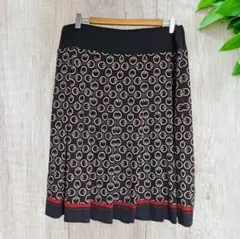 フレアスカート 総柄 大きいサイズ ウエストゴム ブラック 赤 ボーダー風柄