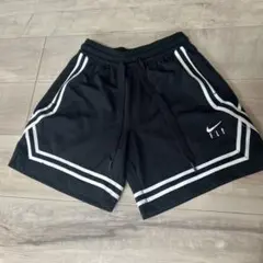 Nike FLY ブラックショートパンツ　XS 150