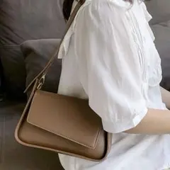 【2WAY】レザータッチ バンドバッグ ショルダーバッグ / ブラウン