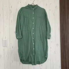 niko and…グリーン ボタン付き長袖シャツワンピース