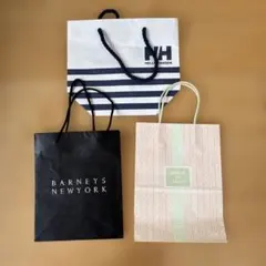 BARNEYS NEWYORK JANIE AND JACK 他 ショッパーのサムネイル