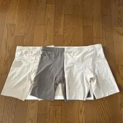 【訳あり】ユニクロ　M 骨盤ガードル　補正下着　ボディシェイパー3枚セット　中古