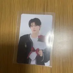 treasure ジュンギュ 8000円購入トレカ