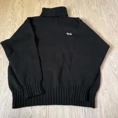 刺繍タートルネックニット【TOWNCRAFTコラボ】