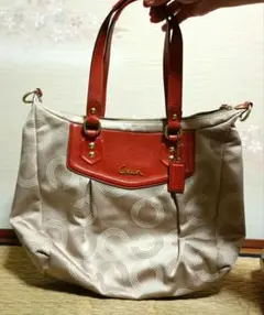Coach ベージュ オレンジ　トートバッグ